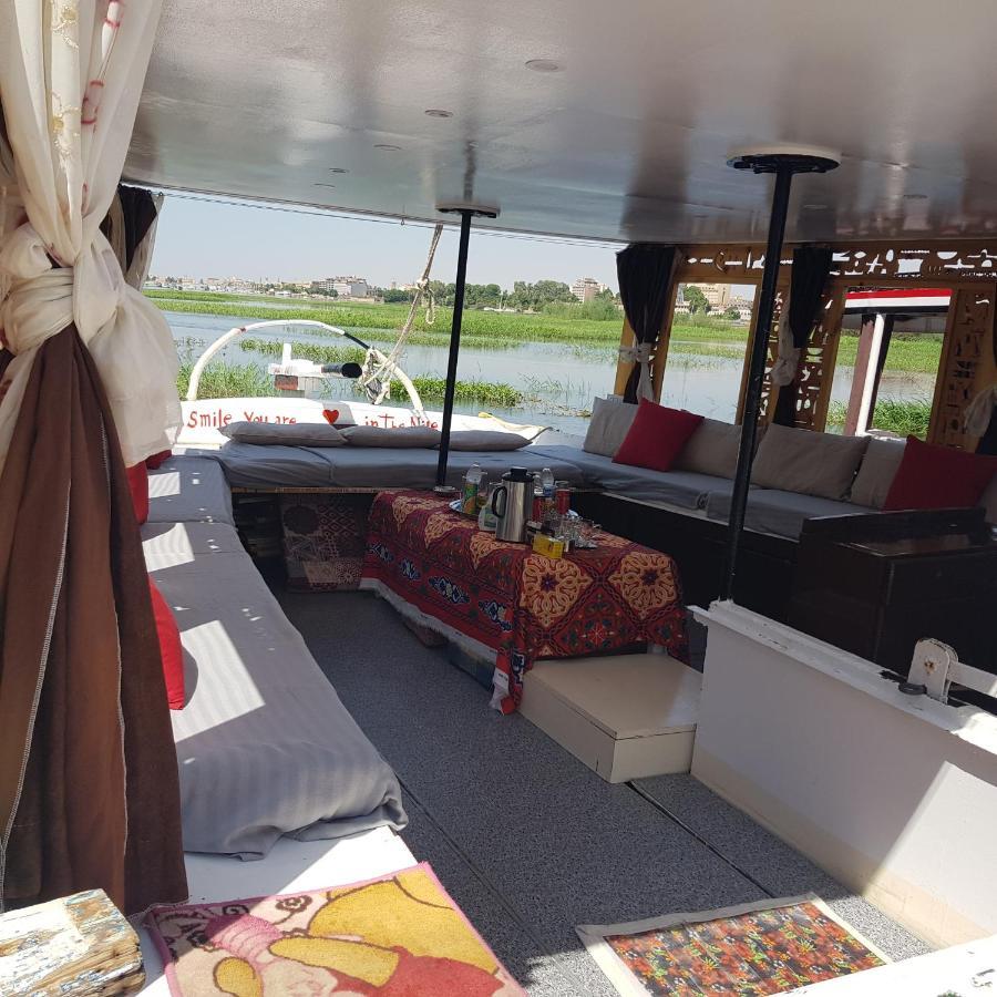 Nile Sunrise Felucca Boat Private Rental Luxor Eksteriør bilde