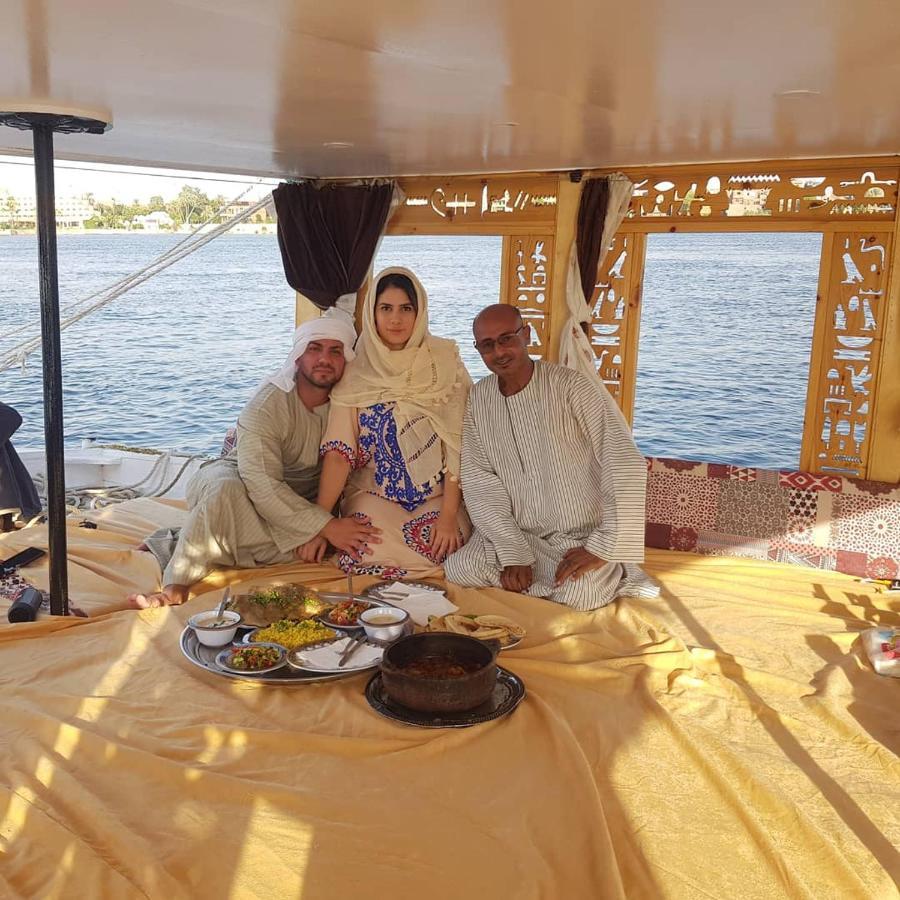 Nile Sunrise Felucca Boat Private Rental Luxor Eksteriør bilde