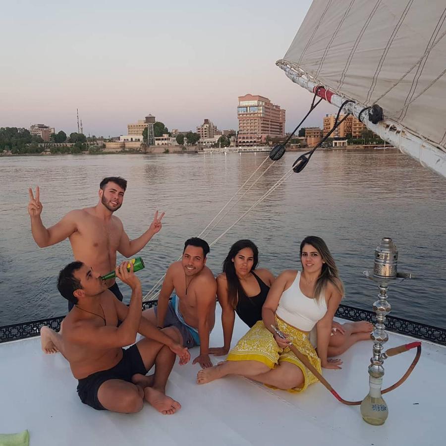 Nile Sunrise Felucca Boat Private Rental Luxor Eksteriør bilde
