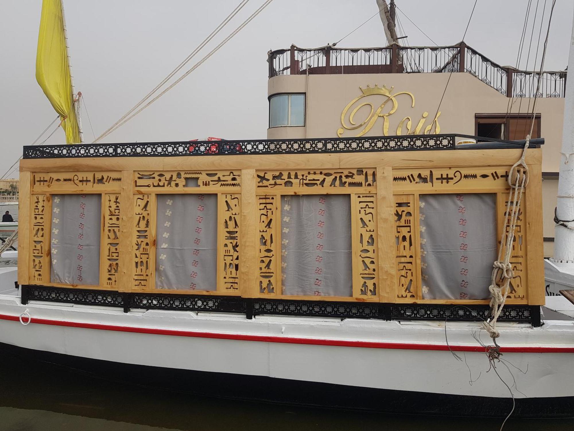 Nile Sunrise Felucca Boat Private Rental Luxor Rom bilde